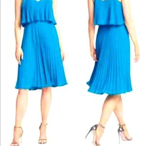 NWT HD in Paris Tiered Pleated Dress XSP